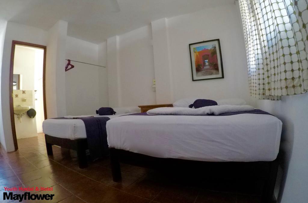 Hotel Mayflower Пуерто Ескондидо Екстериор снимка