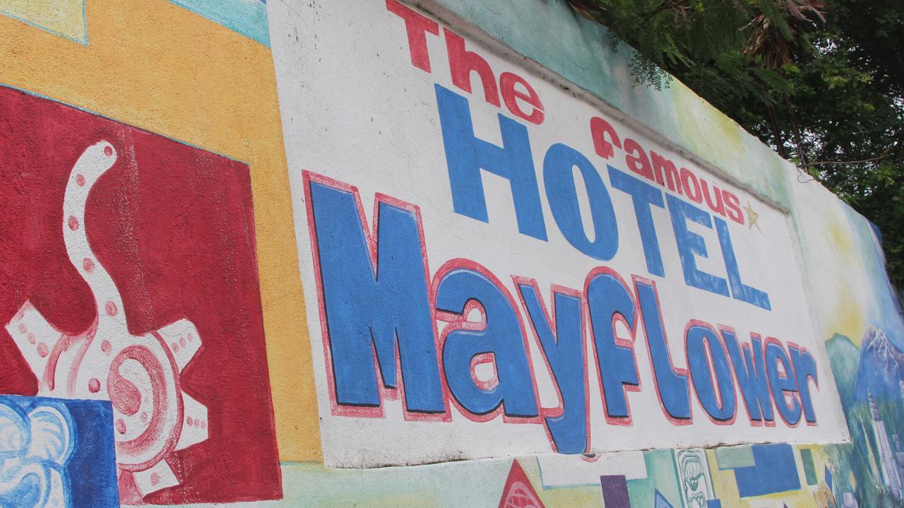 Hotel Mayflower Пуерто Ескондидо Екстериор снимка